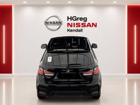 Used 2026 Mitsubishi Outlander Sport LE AWD/4WD image 6