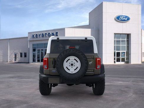 New 2026 Ford Bronco Heritage Edition image 5