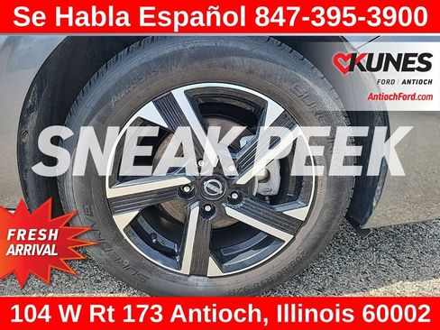 Used 2024 Nissan Sentra SV FWD image 13