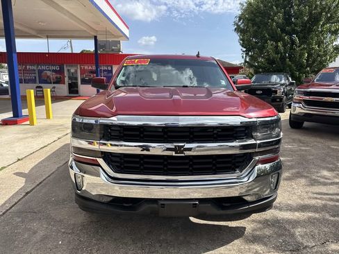 Used 2018 Chevrolet Silverado 1500 LT w/ All Star Edition AWD/4WD image 2