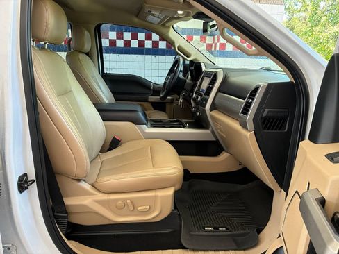 Used 2020 Ford F250 Lariat w/ Lariat Value Package AWD/4WD image 14