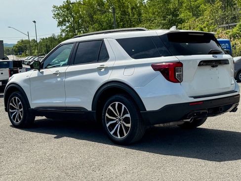 Used 2023 Ford Explorer ST-Line w/ Class IV Trailer Tow Package AWD/4WD image 5