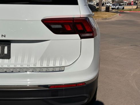 Used 2024 Volkswagen Tiguan S image 11