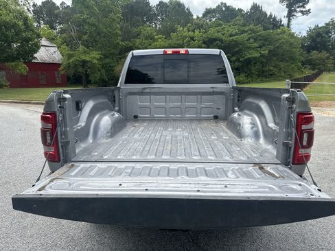 Used 2024 RAM 2500 Laramie w/ Safety Group AWD/4WD image 18