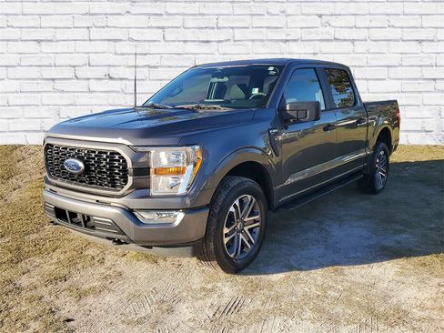 Used 2022 Ford F150 XL w/ STX Appearance Package image 4
