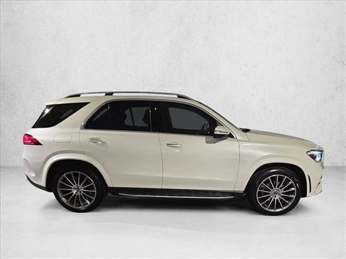 Used 2023 Mercedes-Benz GLE 350 4MATIC image 4