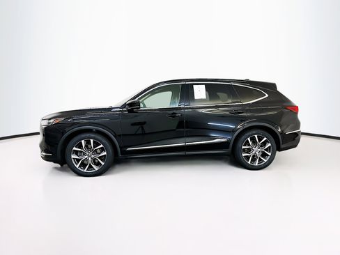 Used 2024 Acura MDX SH-AWD w/ Technology Package image 4
