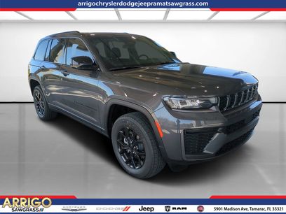 New 2026 Jeep Grand Cherokee Altitude