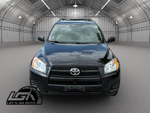 Used 2009 Toyota RAV4 2WD image 2