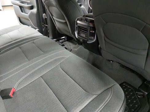 Used 2021 RAM 1500 Big Horn AWD/4WD image 11