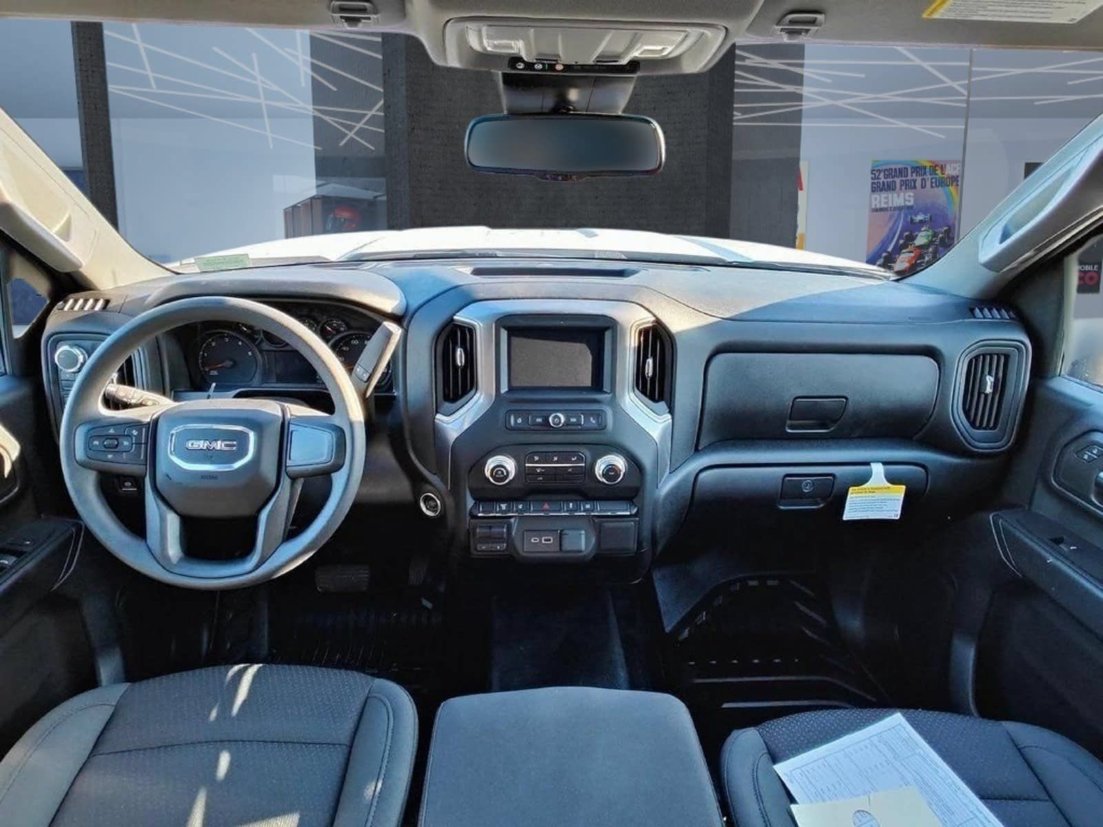 Used 2024 GMC Sierra 3500 Pro AWD/4WD image 9