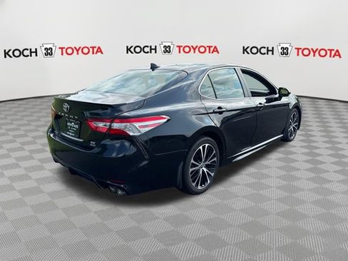 Used 2020 Toyota Camry SE AWD/4WD image 8