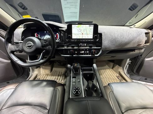 Certified 2024 Nissan Pathfinder Platinum image 20