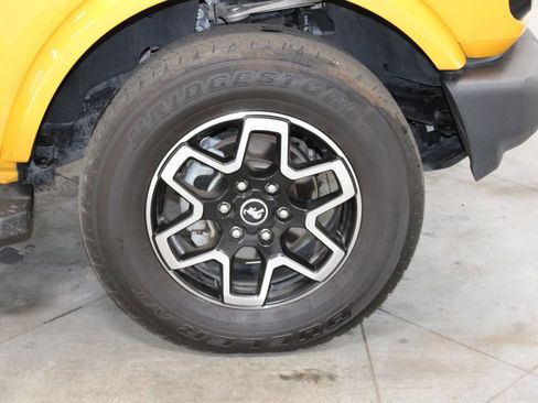 Used 2022 Ford Bronco Outer Banks image 13