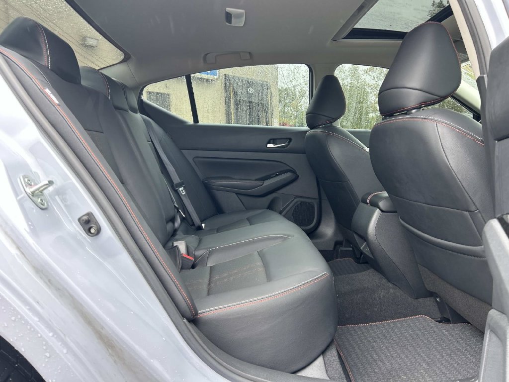Certified 2024 Nissan Altima 2.5 SR w/ SR Premium Package AWD/4WD image 16