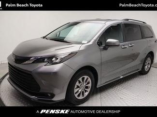 Used 2026 Toyota Sienna XLE FWD video 1
