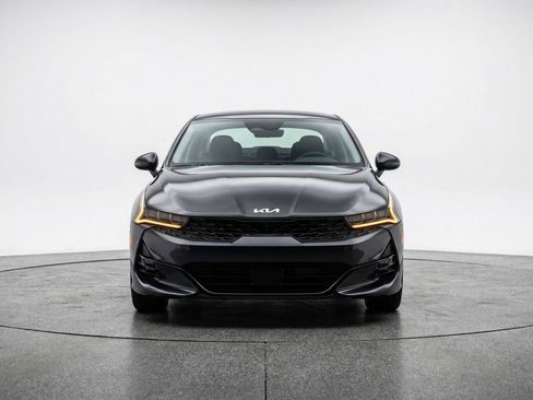 Used 2025 Kia K5 LXS image 2