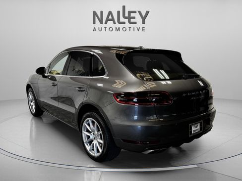 Used 2016 Porsche Macan Turbo image 4