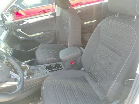 Used 2024 Volkswagen Tiguan S FWD image 16