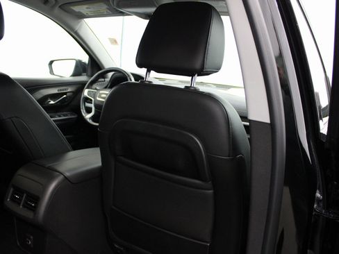 Used 2022 GMC Terrain SLT image 27