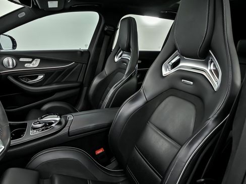 Used 2018 Mercedes-Benz E 63 AMG S image 23