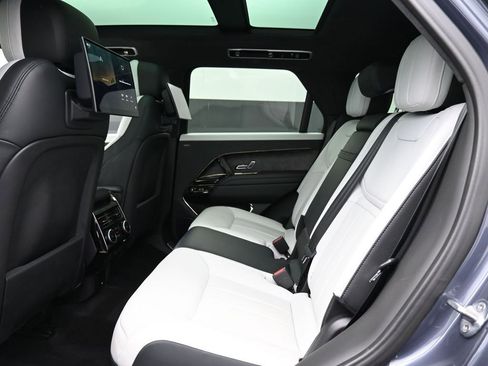 Used 2023 Land Rover Range Rover Sport First Edition AWD/4WD image 21