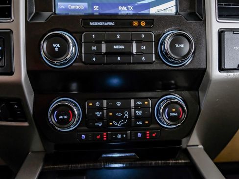 Used 2021 Ford F350 Lariat w/ Lariat Value Package image 26