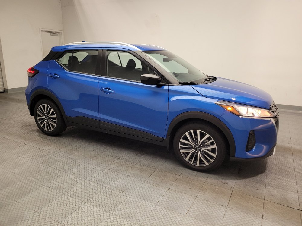 Used 2023 Nissan Kicks SV FWD image 11