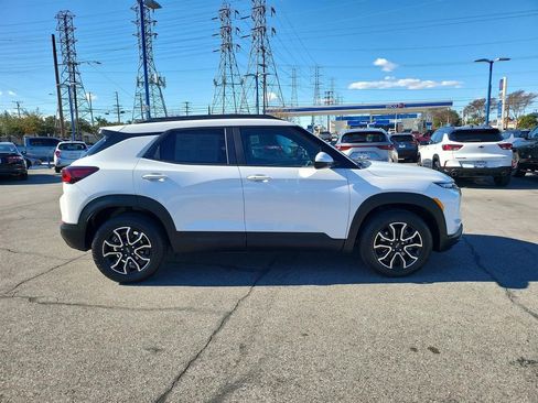 Certified 2025 Chevrolet TrailBlazer ACTIV w/ Convenience Package image 28