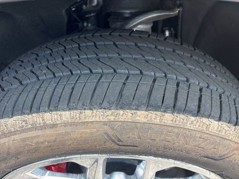 Certified 2024 Chevrolet Tahoe High Country w/ Advanced Technology Package AWD/4WD image 12