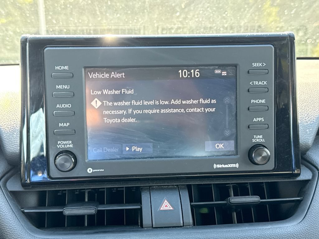 Used 2021 Toyota RAV4 XLE w/ XLE Grade Weather Package AWD/4WD image 26