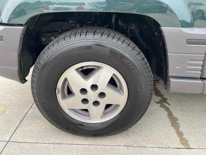 Used 1994 Jeep Grand Cherokee Laredo AWD/4WD image 20