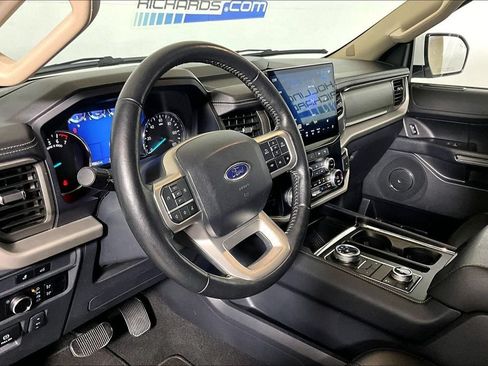 Used 2024 Ford Expedition Max XLT AWD/4WD image 10