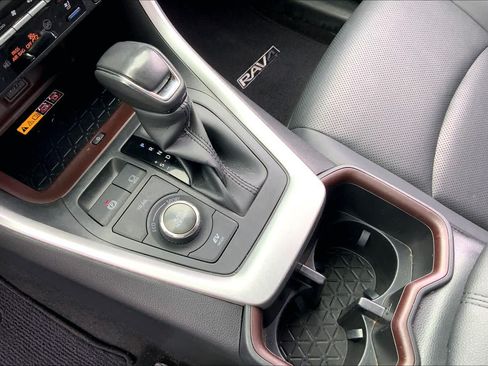 Used 2023 Toyota RAV4 Limited AWD/4WD image 17