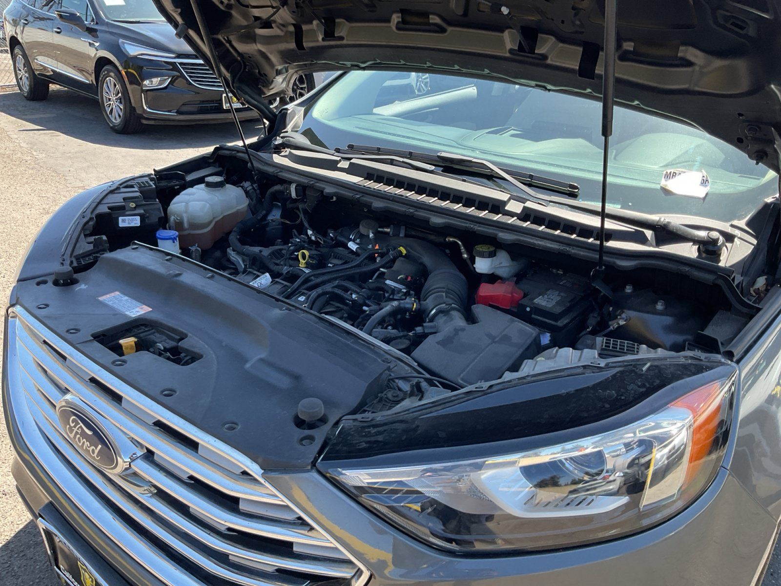 Used 2021 Ford Edge SE FWD image 23