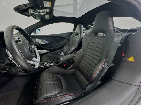 Used 2025 McLaren GTS RWD image 8