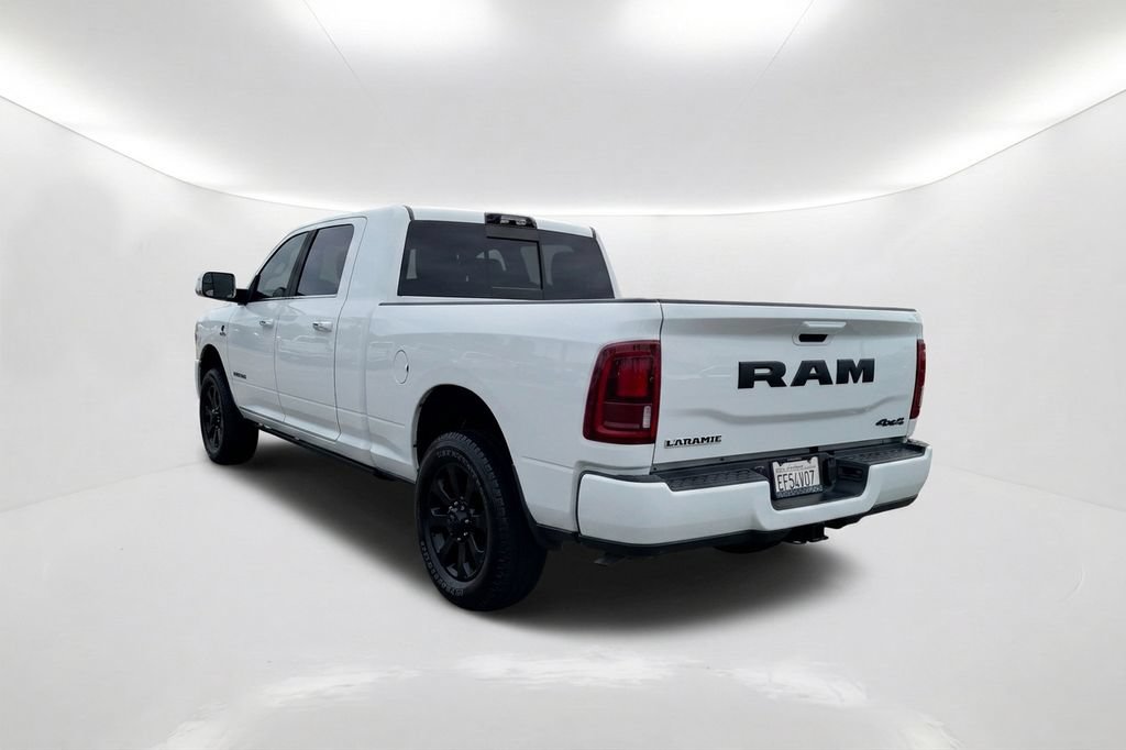 Used 2025 RAM 2500 Laramie AWD/4WD image 8