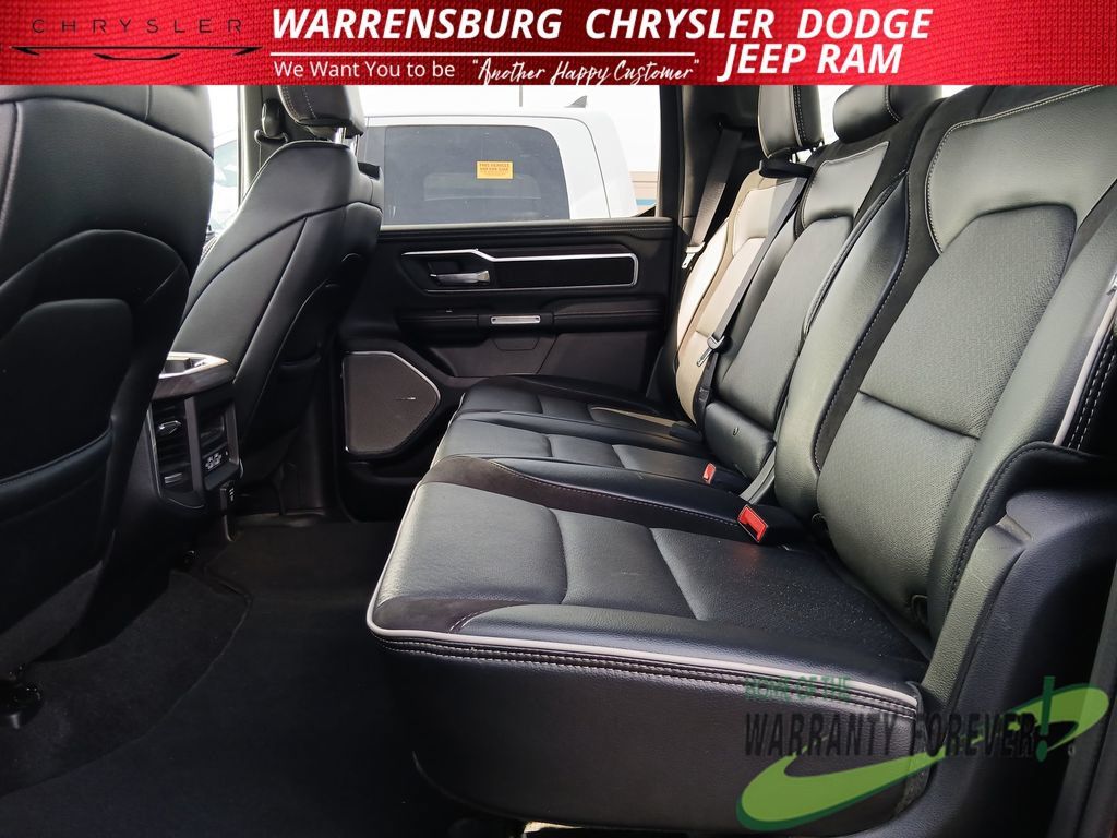 Used 2025 RAM 1500 Laramie AWD/4WD image 14