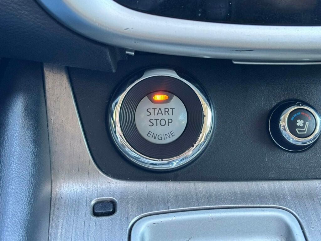 Used 2017 Nissan Murano Platinum w/ Platinum Technology Package FWD image 27