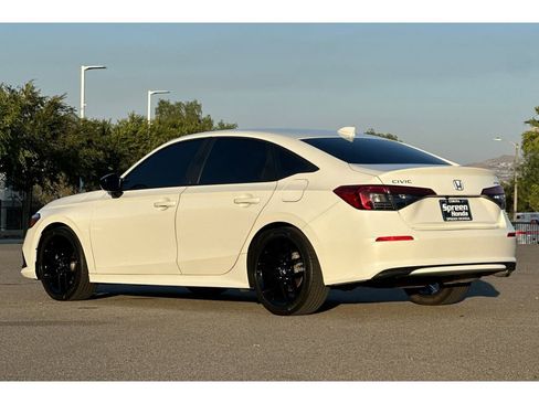 Certified 2024 Honda Civic Sport image 3