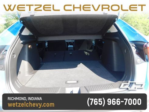 Used 2025 Chevrolet Trax LT FWD image 22