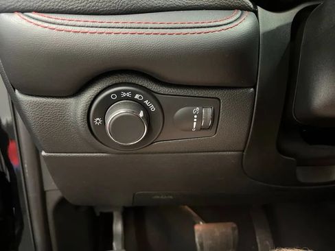 Used 2023 Dodge Durango GT AWD/4WD image 24