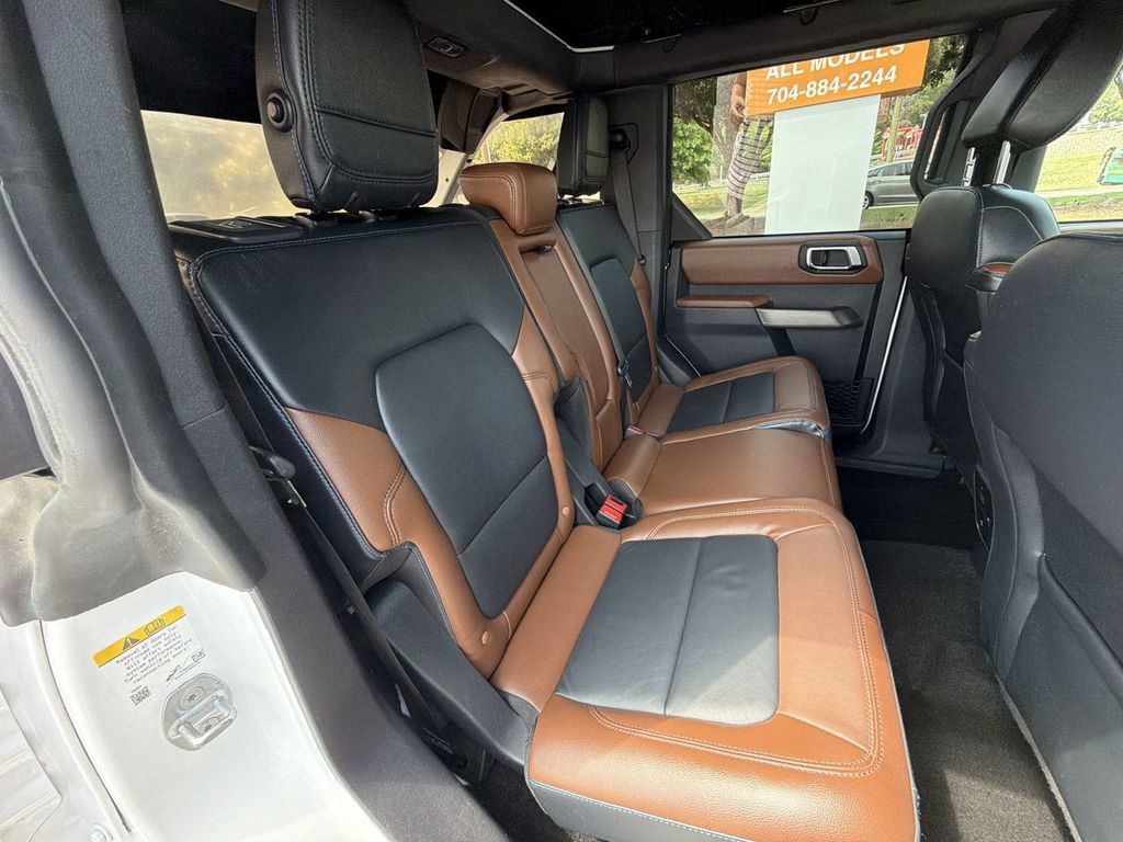 Used 2021 Ford Bronco Outer Banks AWD/4WD image 26