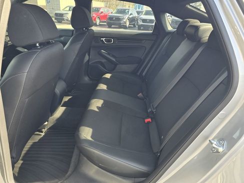 Used 2023 Honda Civic Sport image 10