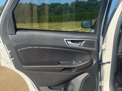 New 2024 Ford Edge ST-Line AWD/4WD image 53