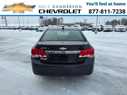 Used 2016 Chevrolet Cruze Eco image 5