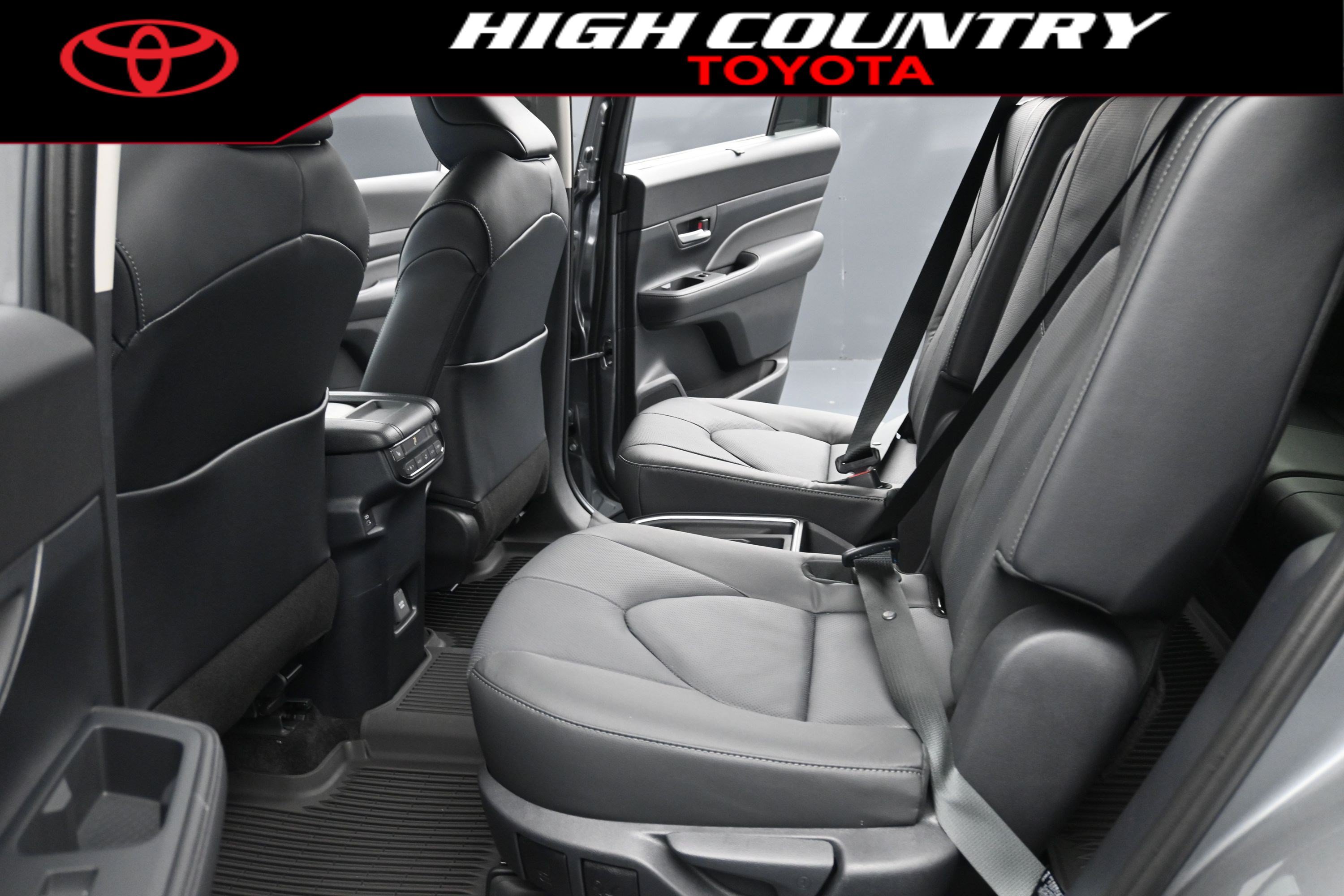 New 2026 Toyota Grand Highlander AWD Hybrid image 22