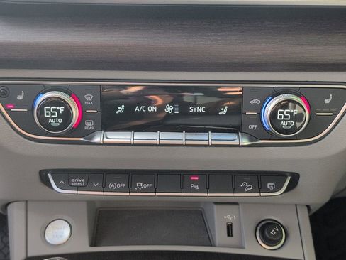 Used 2022 Audi Q5 2.0T Premium image 21