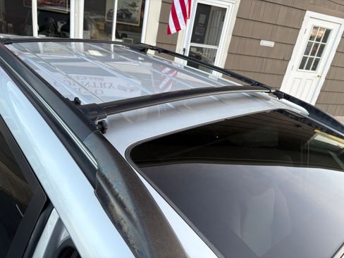 Used 2008 Toyota RAV4 Limited image 33