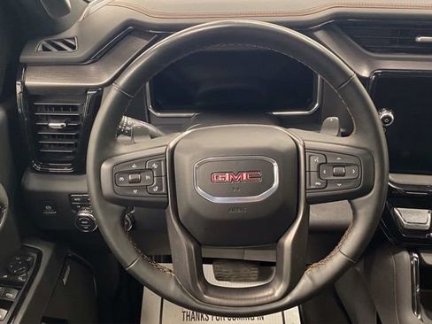 Used 2024 GMC Sierra 1500 AT4 w/ Technology Package AWD/4WD image 27